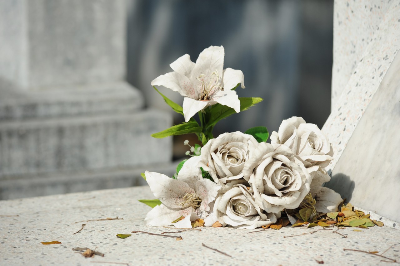 Instalações com câmaras frigoríficas - Apostamos permanentemente na qualidade do serviço prestado, dispondo de um centro funerário com sala de tratamento e conservação de corpos.